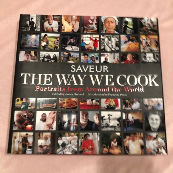Lot of 2 Cookbooks - Picture 2 of 9